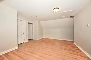 2166 S 6th St, Milwaukee, WI 53215 - Photo 7