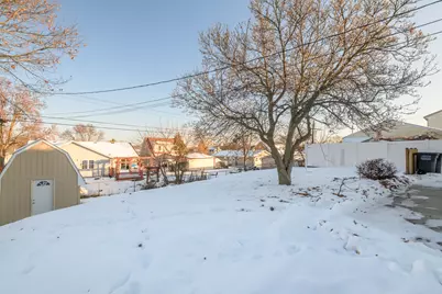 5970 S 34th St, Greenfield, WI 53221 - Photo 23