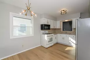 5970 S 34th St, Greenfield, WI 53221 - Photo 5