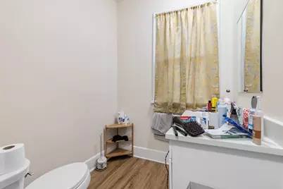 1138 E Hamilton St #1140-1140A, Milwaukee, WI 53202 - Photo 15