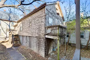 1138 E Hamilton St, Milwaukee, WI 53202 - Photo 27