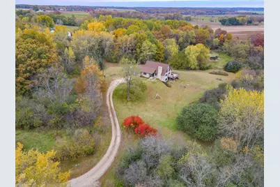 N5568  Johnson Rd, Richmond, WI 53115 - Photo 5