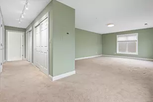 1515 N Van Buren St, Milwaukee, WI 53202 - Photo 25