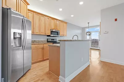 1515 N Van Buren St #404, Milwaukee, WI 53202 - Photo 21