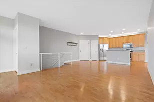 1515 N Van Buren St, Milwaukee, WI 53202 - Photo 11