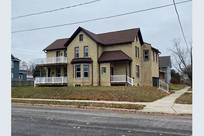 818 N 6th St, Manitowoc, WI 54220 - Photo 1