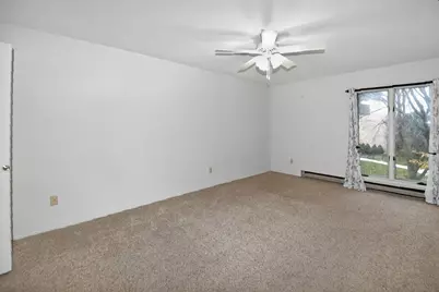 1818 E Shorewood Blvd #310, Shorewood, WI 53211 - Photo 11