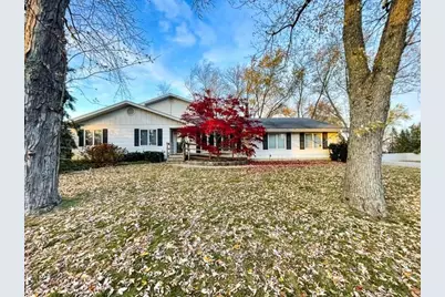 24920  73rd St, Paddock Lake, WI 53168 - Photo 1