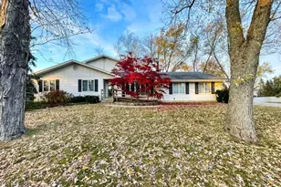 24920 73rd St, Paddock Lake, WI 53168 - Photo 1