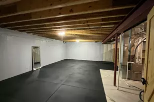 8431 Big Bend Rd, Racine, WI 53185 - Photo 35