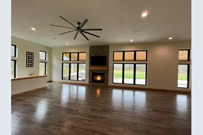 8431  Big Bend Rd, Racine, WI 53185 - Photo 21