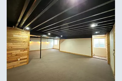 8431  Big Bend Rd, Racine, WI 53185 - Photo 31