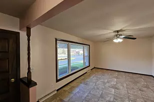 1305 Endl Blvd, Fort Atkinson, WI 53538 - Photo 11