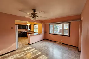 1305 Endl Blvd, Fort Atkinson, WI 53538 - Photo 5