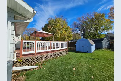 1305  Endl Blvd, Fort Atkinson, WI 53538 - Photo 27