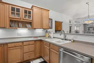 115 Pheasant Run, Johnson Creek, WI 53038 - Photo 9