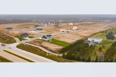 363  Sandstone St, Slinger, WI 53086 - Photo 11