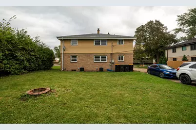 1409 N 116th St #1411, Wauwatosa, WI 53226 - Photo 49