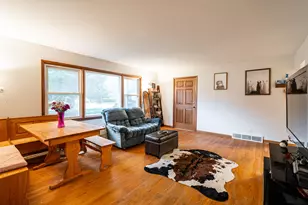 1409 N 116th St, Wauwatosa, WI 53226 - Photo 33