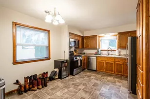 1409 N 116th St, Wauwatosa, WI 53226 - Photo 27