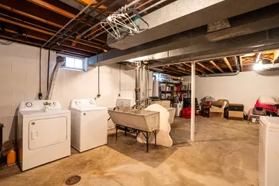 1409 N 116th St #1411, Wauwatosa, WI 53226 - Photo 45