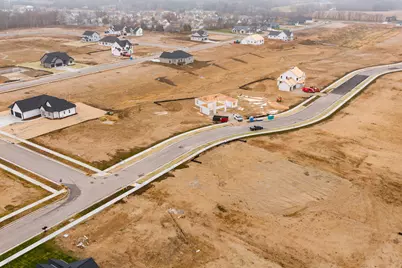 424  Sandstone St, Slinger, WI 53086 - Photo 7