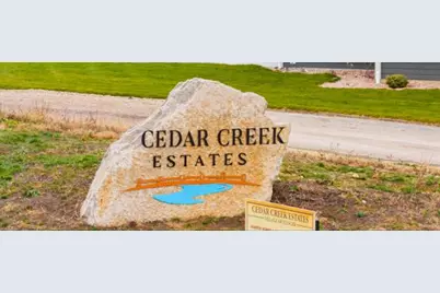 424  Sandstone St, Slinger, WI 53086 - Photo 1