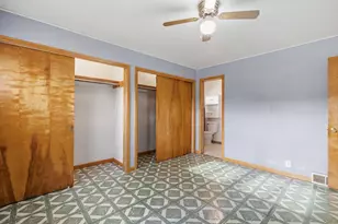 1330 Mayflower Ave, Sheboygan, WI 53083 - Photo 9