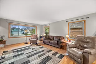 6183 N 118th St, Milwaukee, WI 53225 - Photo 5