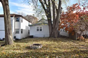 2327 S 72nd St, West Allis, WI 53219 - Photo 23