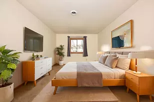 W170N11583 Armada Dr, Germantown, WI 53022 - Photo 13