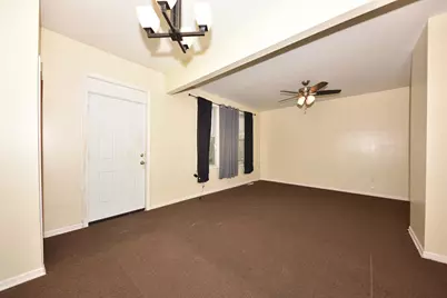 1856 N 24th Pl, Milwaukee, WI 53205 - Photo 7