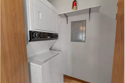 2005 S 102nd St #E, West Allis, WI 53227 - Photo 11