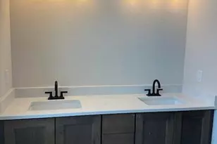 N59W25898 Amberwood Ct, Lisbon, WI 53089 - Photo 5