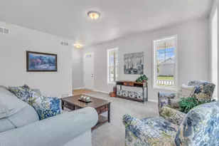 364 Willow Dr, Sheboygan Falls, WI 53085 - Photo 5