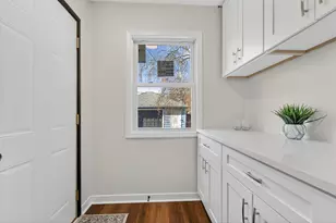 920 Grove Ave, Racine, WI 53405 - Photo 13