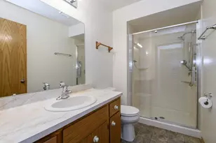 W180N9890 Riversbend Circle, Germantown, WI 53022 - Photo 21