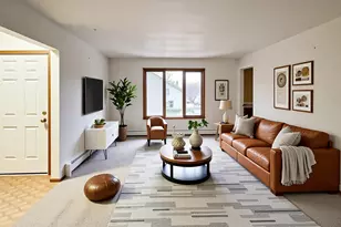 718 S 22nd St, Manitowoc, WI 54220 - Photo 5