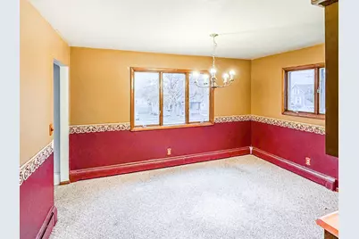 718 S 22nd St, Manitowoc, WI 54220 - Photo 11