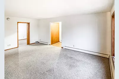 718 S 22nd St, Manitowoc, WI 54220 - Photo 7