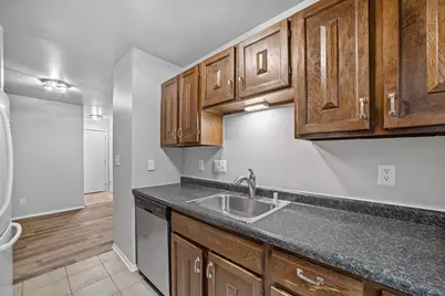 8628 N Servite Dr, Milwaukee, WI 53223 - Photo 13