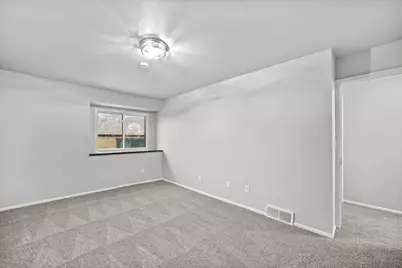 8628 N Servite Dr, Milwaukee, WI 53223 - Photo 31