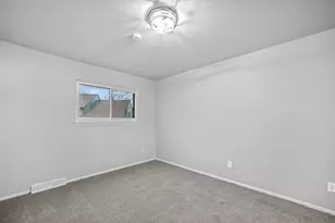 8628 N Servite Dr, Milwaukee, WI 53223 - Photo 23