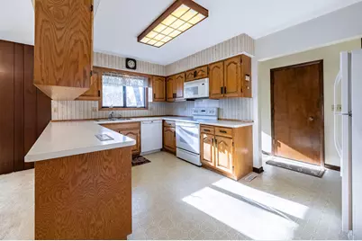 1420  Daly Ave, Wisconsin Rapids, WI 54494 - Photo 9