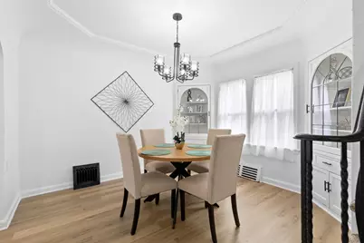 1229 W Olive St, Milwaukee, WI 53209 - Photo 5