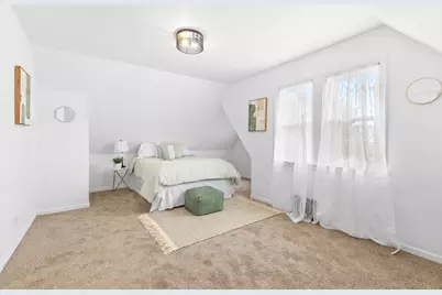 1229 W Olive St, Milwaukee, WI 53209 - Photo 11