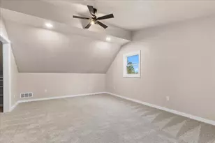 1021 13th Ave, Grafton, WI 53024 - Photo 27