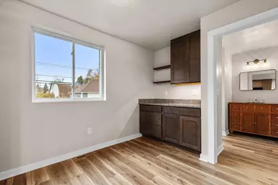 1021  13th Ave, Grafton, WI 53024 - Photo 13