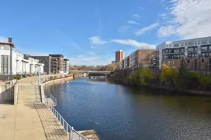 1923 N Pierce St, Milwaukee, WI 53212 - Photo 37