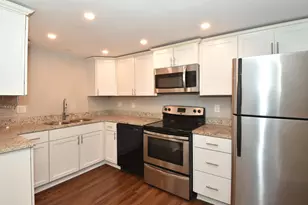 111 11th St, Racine, WI 53403 - Photo 13